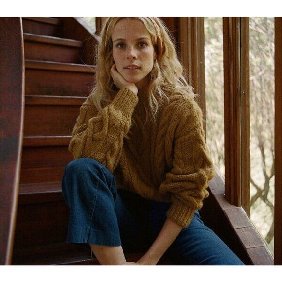 Doen Sweaters - DOEN Sz XS/S Bee Honey Cable Knit 100% Baby Alpaca Pullover Sweater